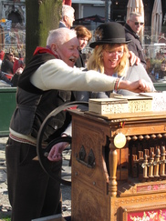 antwerpem_182x243_0547.jpg