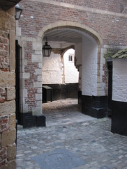 antwerpem_182x243_0574.jpg