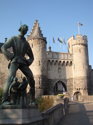 antwerpem_182x243_0628.jpg