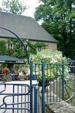 arcen_150x225_133.jpg