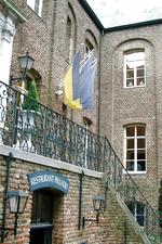 arcen_150x225_143.jpg