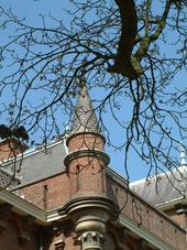 breda_170x227_010.jpg