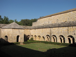 croix_243x182_8182.jpg