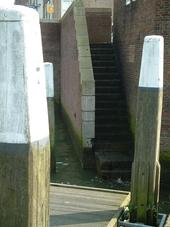 dordrecht_170x227_014.jpg