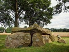 hunebed_224x168_0009.jpg